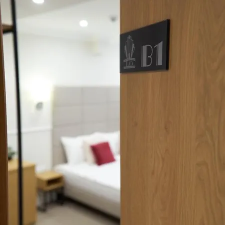 Klasztorna 25 Aparthotel 3*