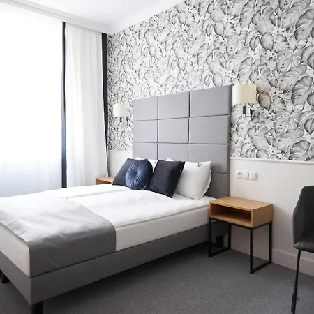 Aparthotel Klasztorna 25