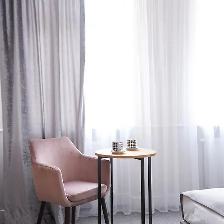 Aparthotel Klasztorna 25