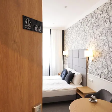 Klasztorna 25 Poznan