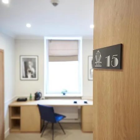 Aparthotel Klasztorna 25