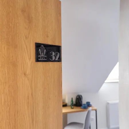 Apartahotel Klasztorna 25