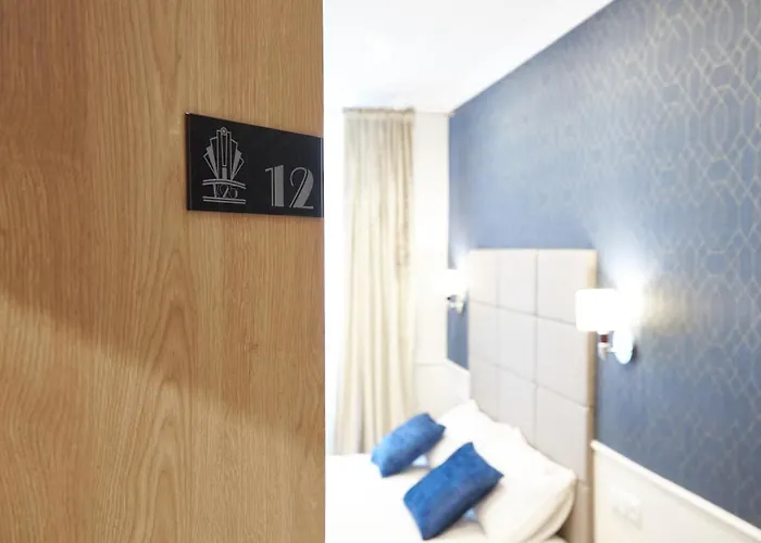 Klasztorna 25 3* Poznań