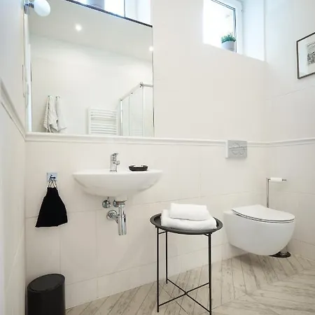 Aparthotel Klasztorna 25