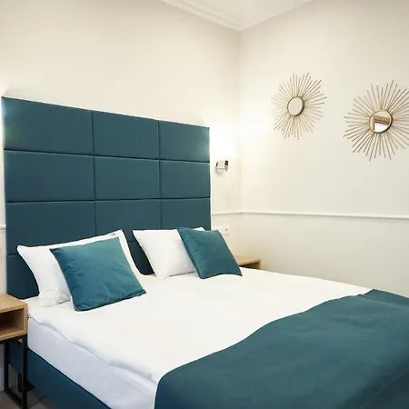 Klasztorna 25 3* Poznan