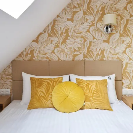 Apart Otel Klasztorna 25 Poznan