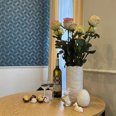 Klasztorna 25 公寓式酒店