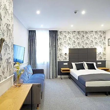 Klasztorna 25 Aparthotel
