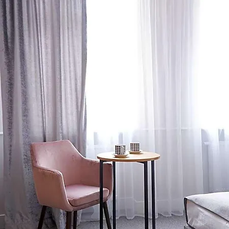 Aparthotel Klasztorna 25 3*