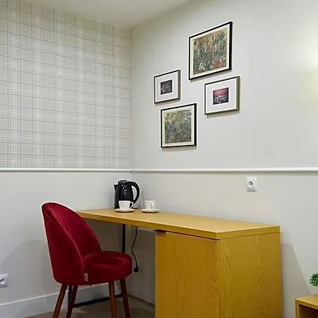 Aparthotel Klasztorna 25 3*