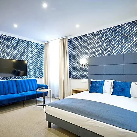 Klasztorna 25 Aparthotel