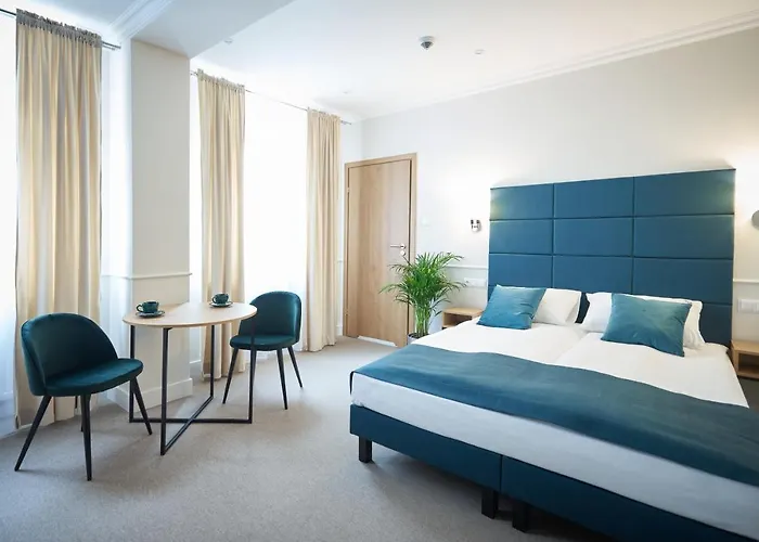 Hotel apartamentowy Klasztorna 25