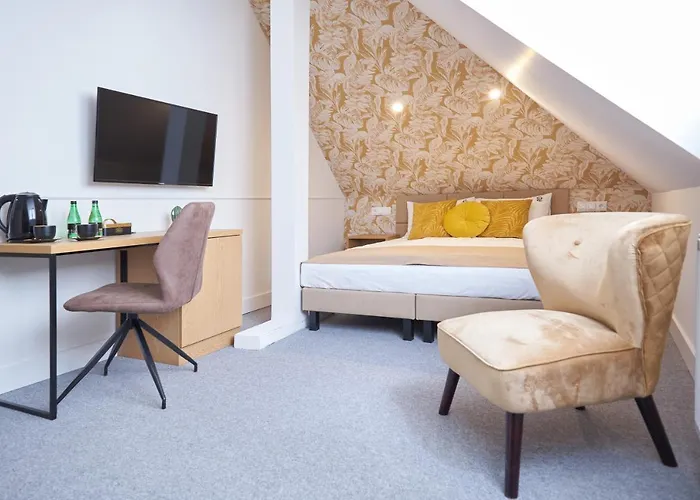 Aparthotel Klasztorna 25