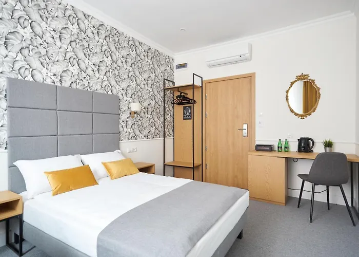 Apartahotel Klasztorna 25