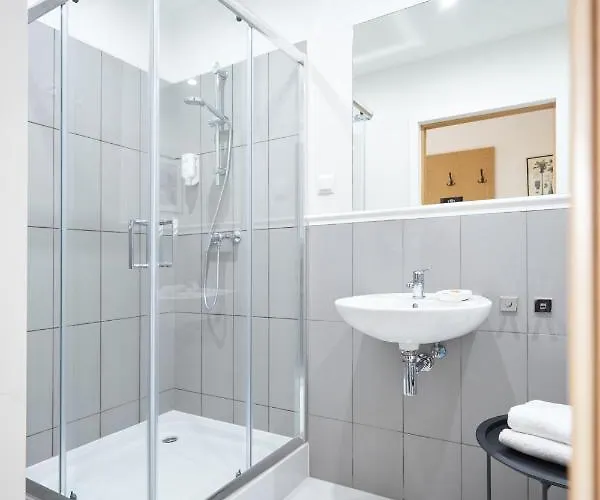 Klasztorna 25 Poznań