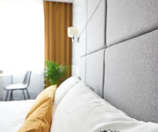 Apartahotel Klasztorna 25 Poznan