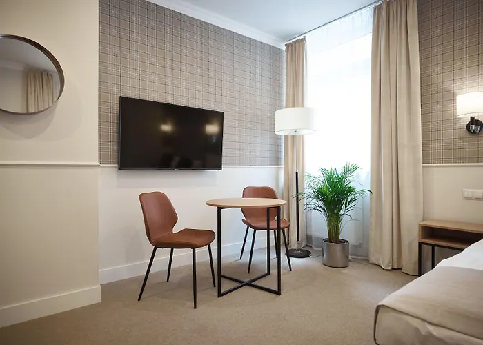 Klasztorna 25 Apartahotel